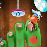 Crazy Halloween Nail Doctor